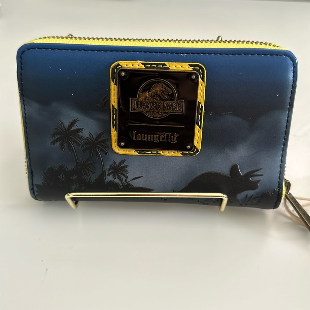 NEW Jurassic park 30th anniversary wallet!